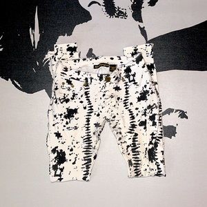 Like An Angel | Black & White Paint Splattered Jeggings